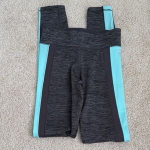 Under armour women’s Charcoal and Aqua Leggings